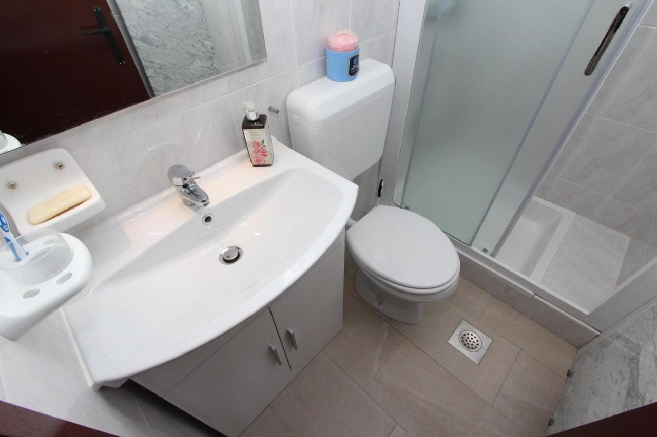 Mihaela Appartement *